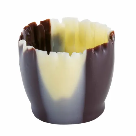 Callebaut Marbled Small Carved Cups